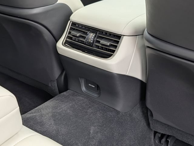 Used 2024 Lexus LS 500 F Sport AWD/4WD image 35