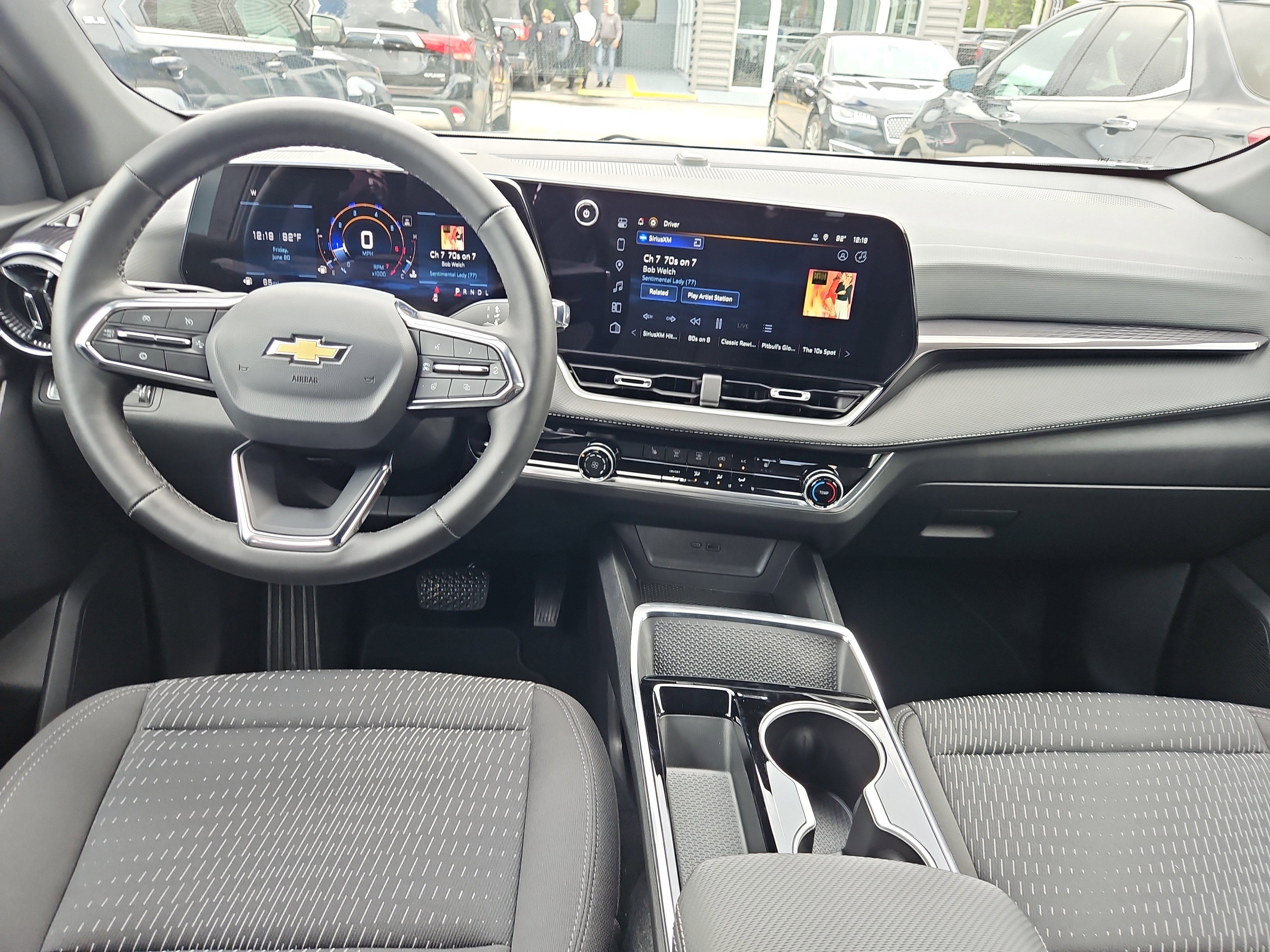 Used 2025 Chevrolet Equinox LT image 7