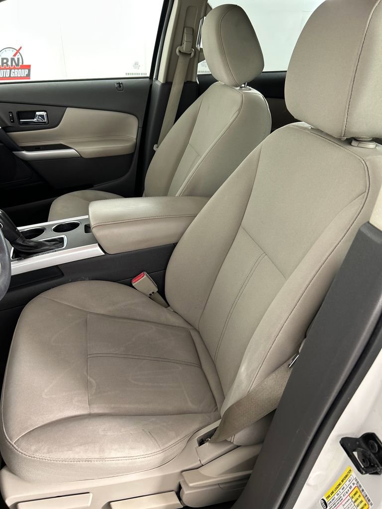 Used 2013 Ford Edge SE FWD image 13