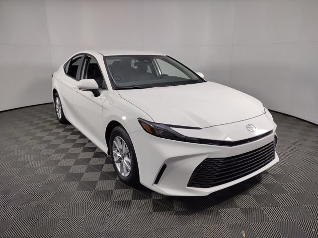 New 2026 Toyota Camry LE FWD image 1