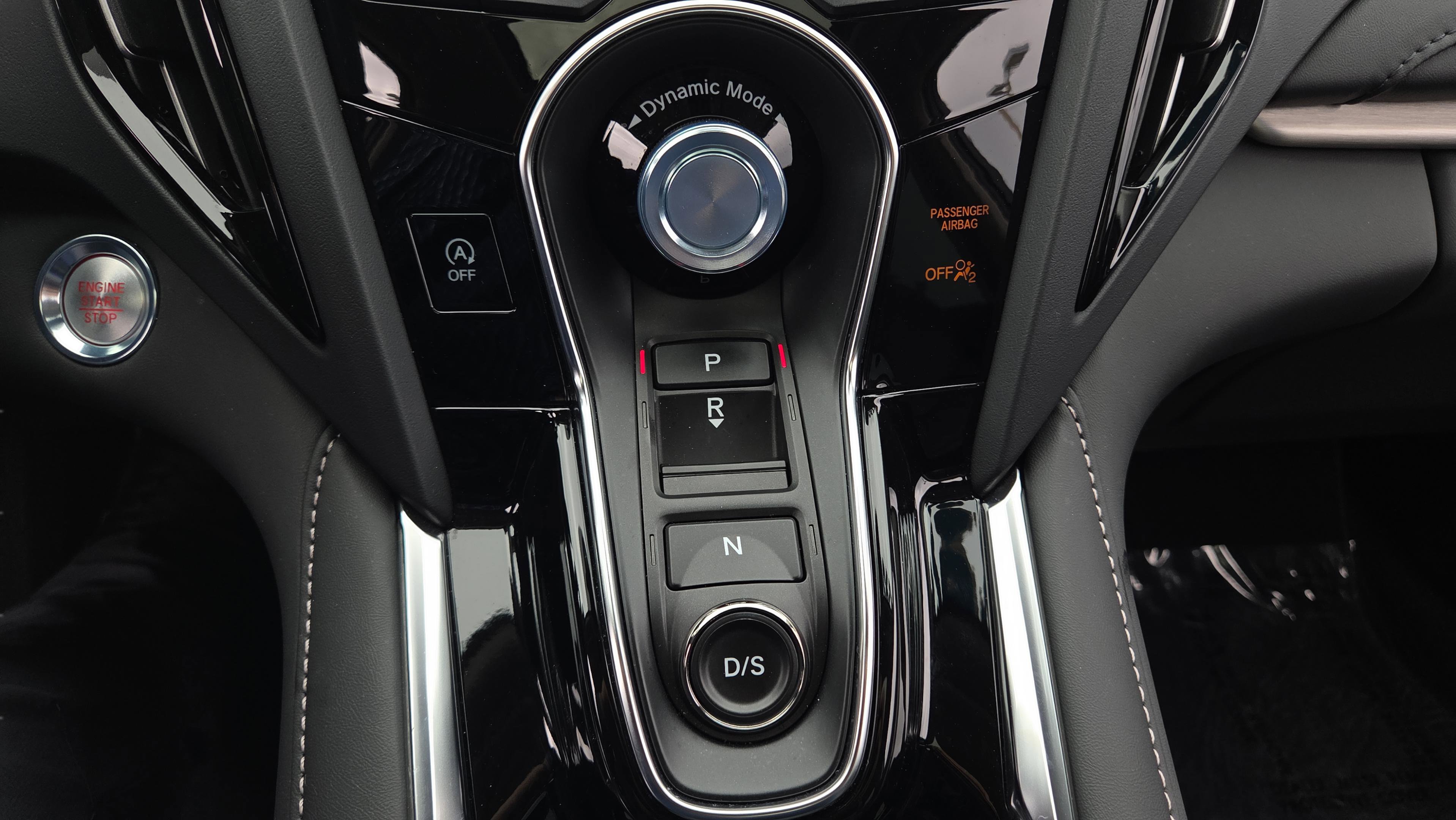 Certified 2025 Acura RDX SH-AWD w/ Technology Package image 13