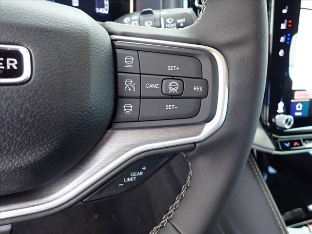 New 2026 Jeep Grand Wagoneer Limited AWD/4WD image 17