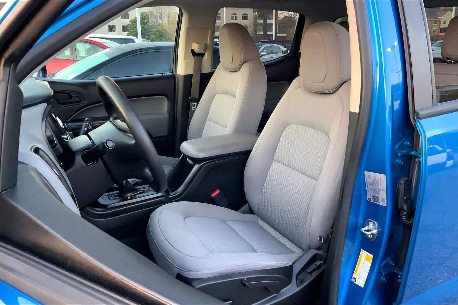 Used 2022 Chevrolet Colorado W/T w/ Custom Special Edition image 8