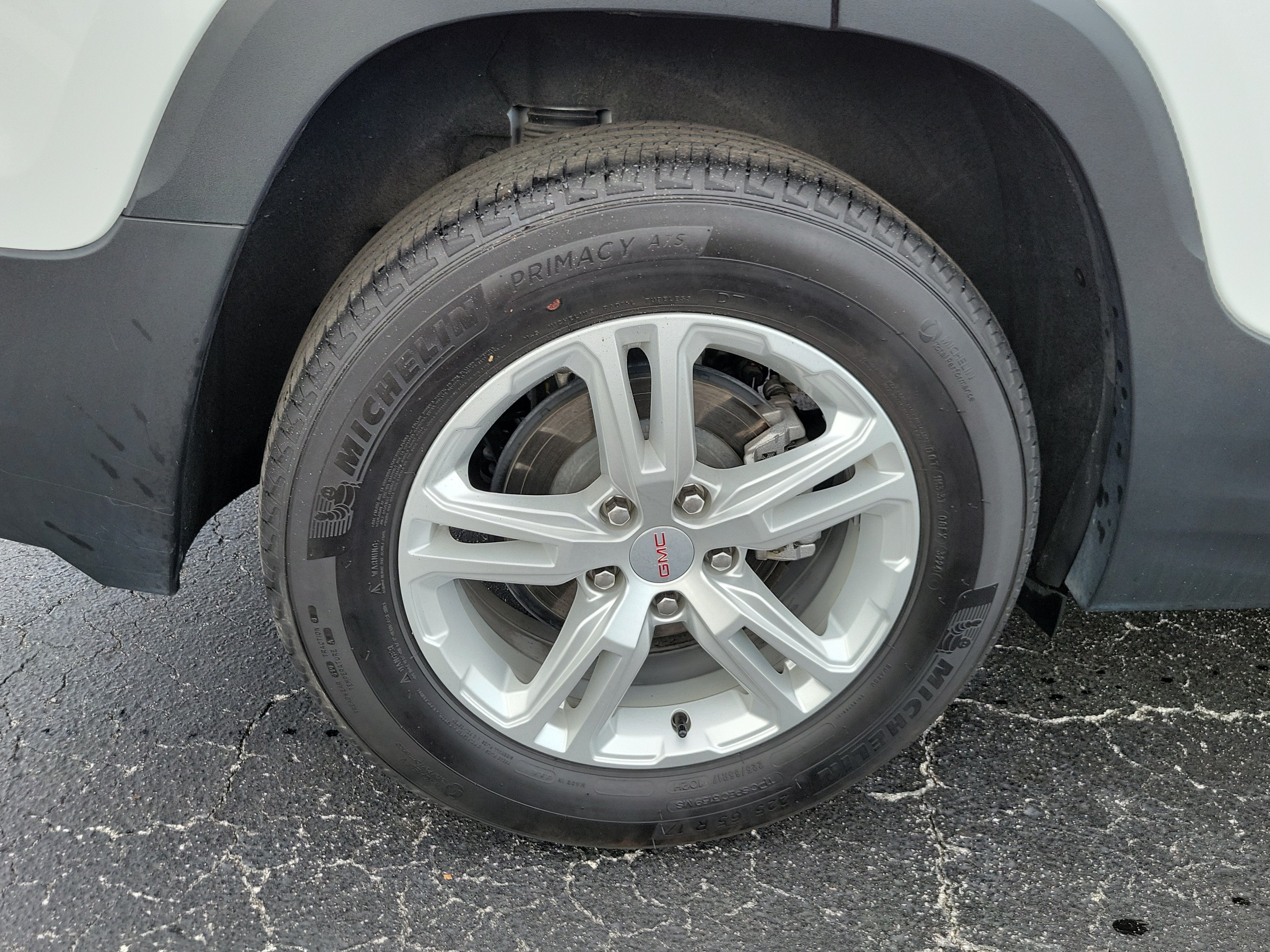 Used 2024 GMC Terrain SLE FWD image 7