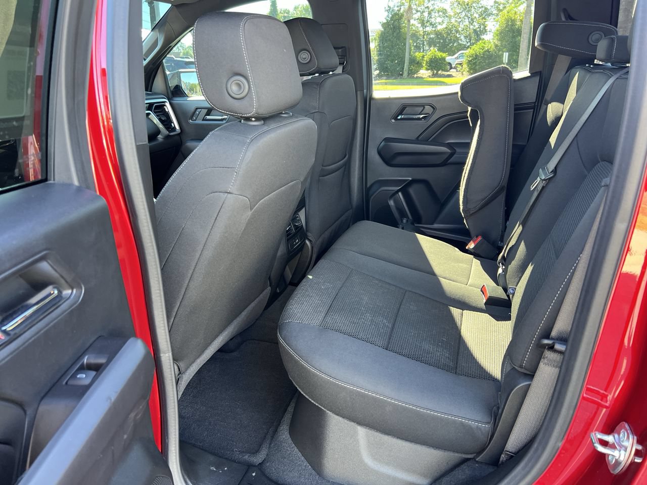 Used 2024 GMC Canyon Elevation w/ Convenience Package RWD image 33