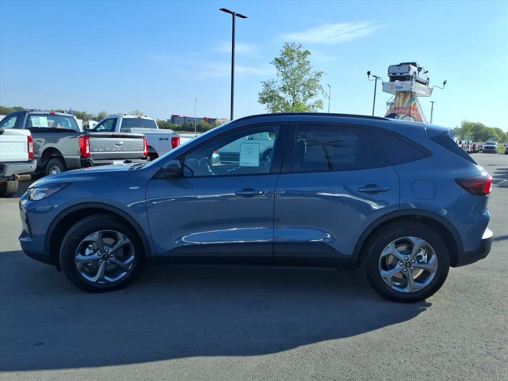 New 2026 Ford Escape ST-Line image 6