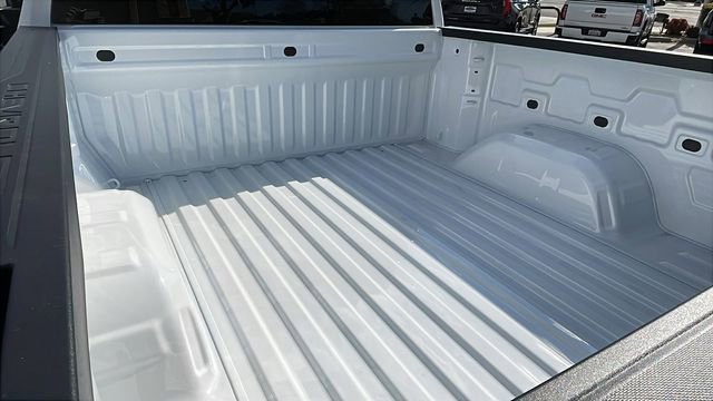 New 2026 Chevrolet Silverado 1500 LT image 30