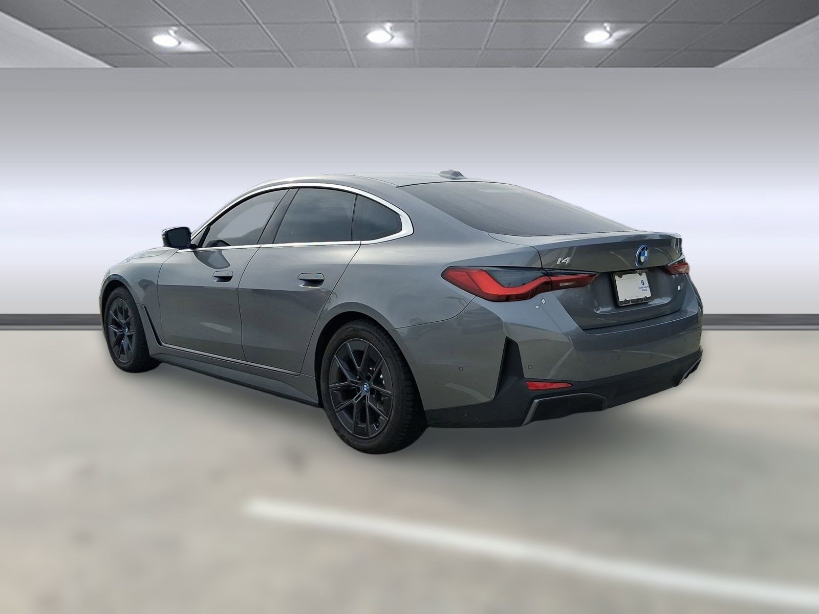 Certified 2024 BMW i4 eDrive35 w/ Premium Package image 3