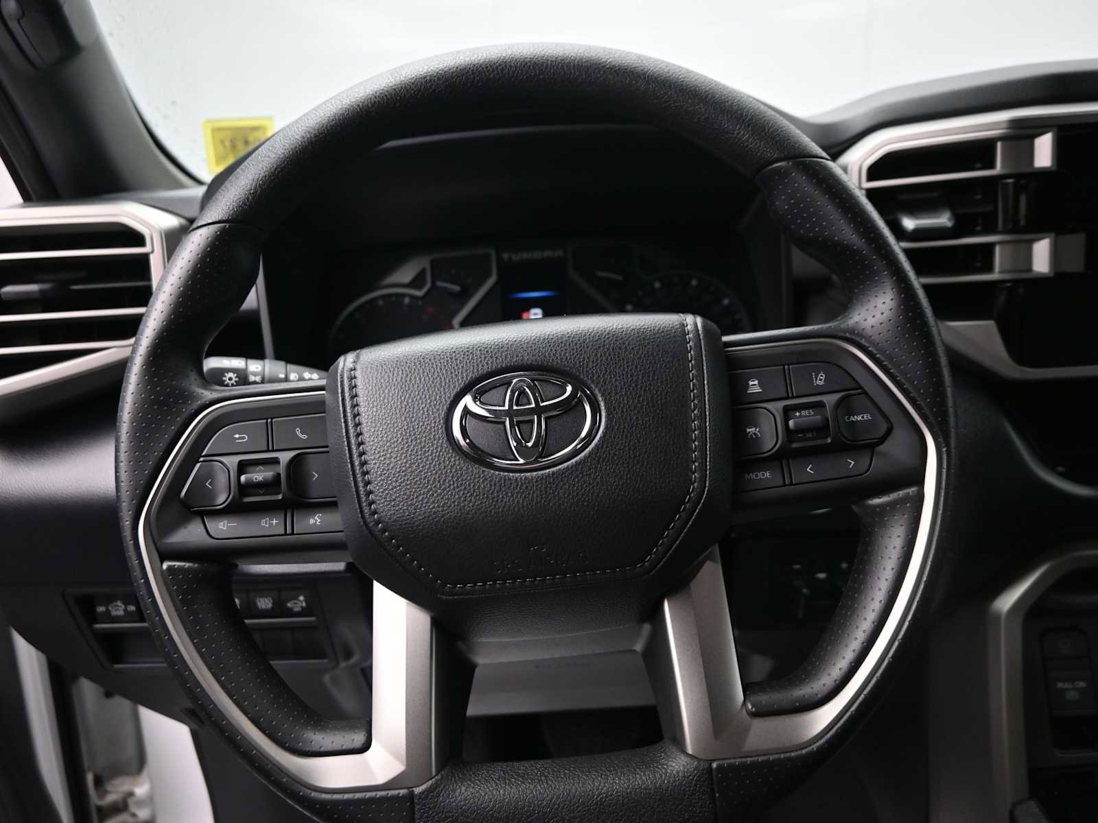 Used 2025 Toyota Tundra SR5 AWD/4WD image 8