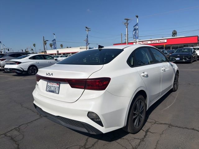 Used 2024 Kia Forte LXS FWD image 5