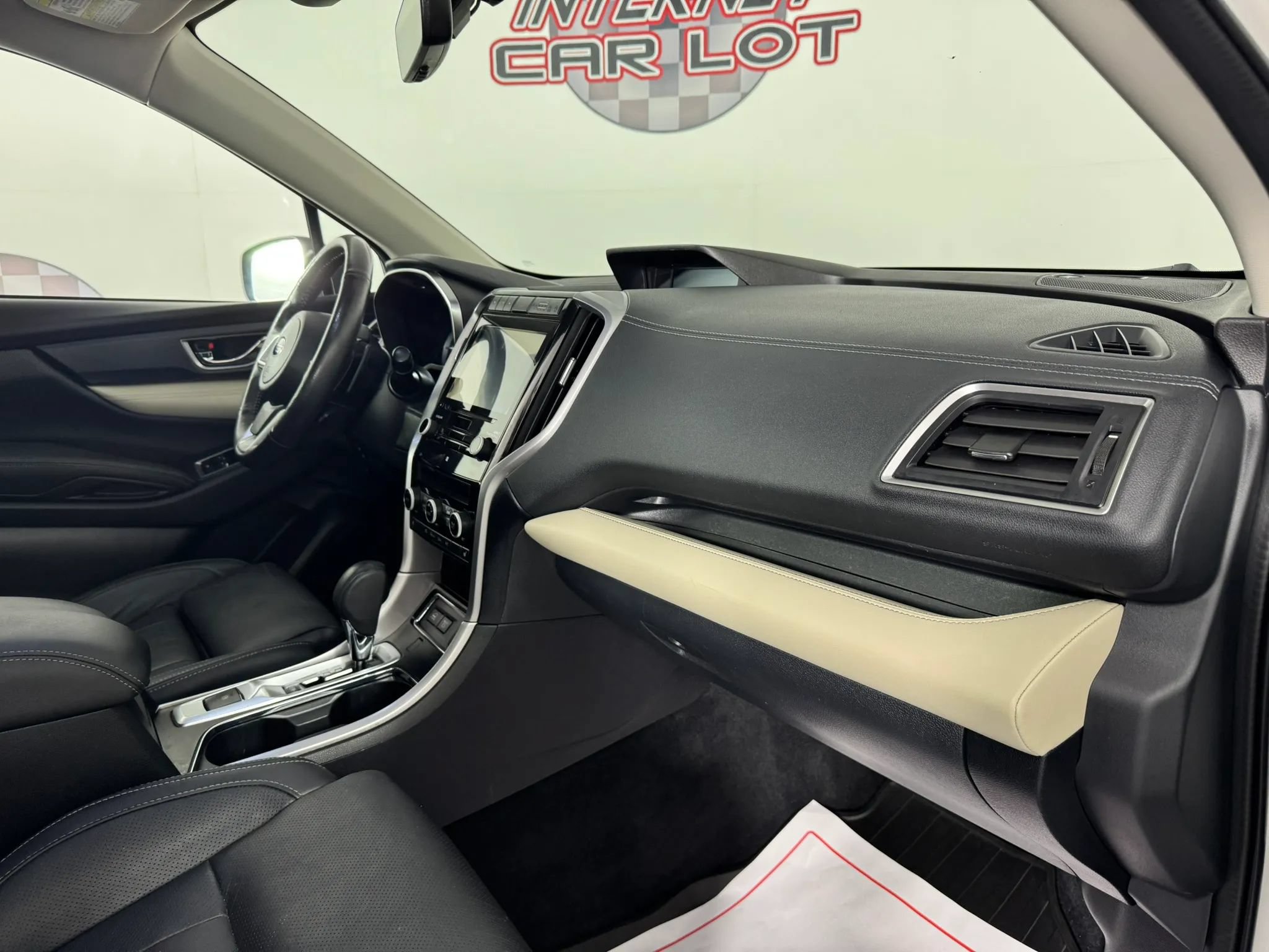 Used 2022 Subaru Ascent Limited w/ Technology Package AWD/4WD image 12