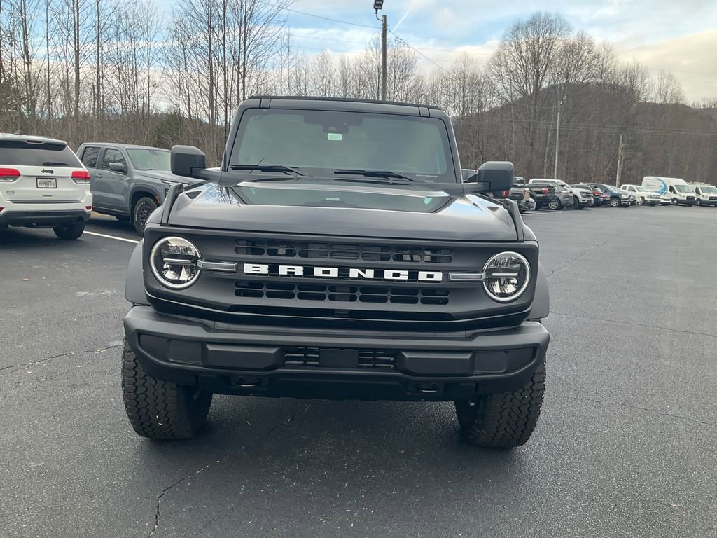 New 2025 Ford Bronco 4-Door w/ Sasquatch Package image 2