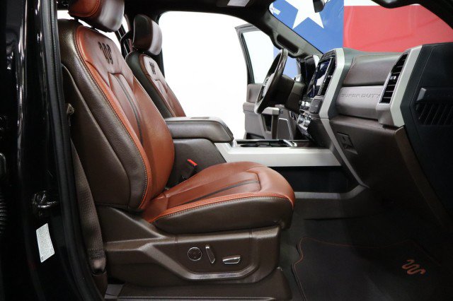 Used 2022 Ford F450 King Ranch w/ King Ranch Ultimate Package AWD/4WD image 8