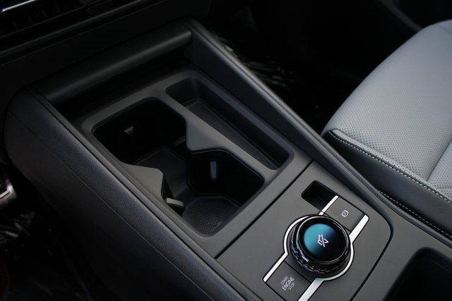 New 2025 Volkswagen Tiguan SE R-Line image 9