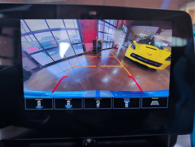 Used 2021 Chevrolet Corvette Stingray Premium Conv w/ Z51 Performance Package RWD image 21