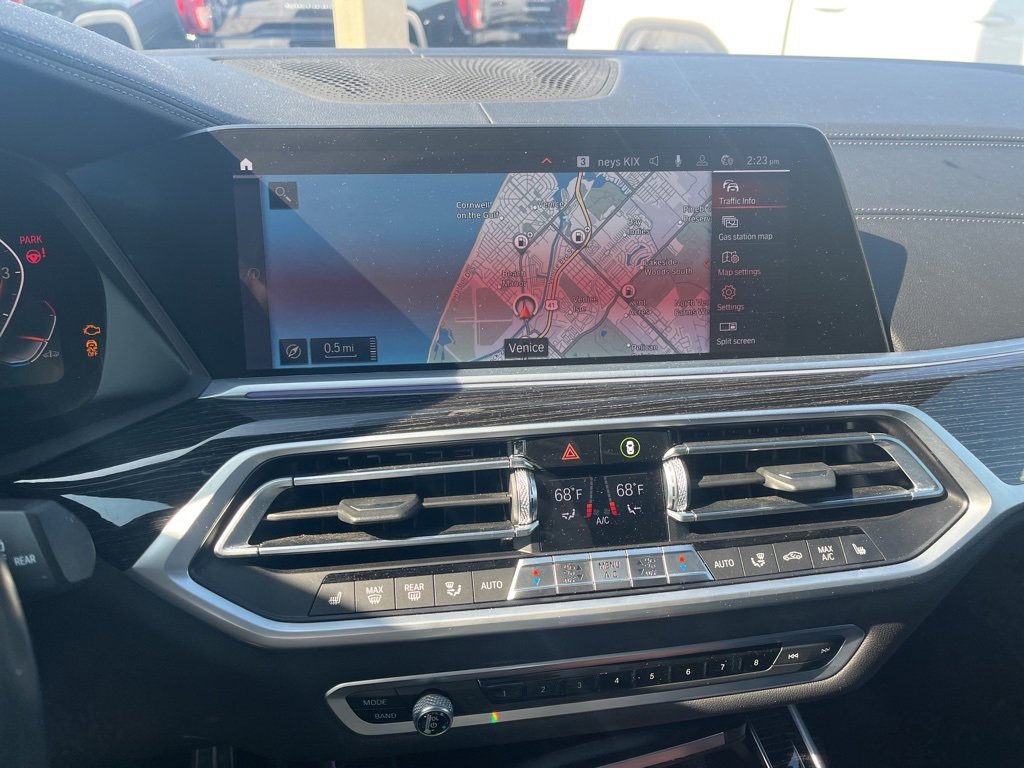 Used 2020 BMW X7 xDrive40i w/ M Sport Package image 13