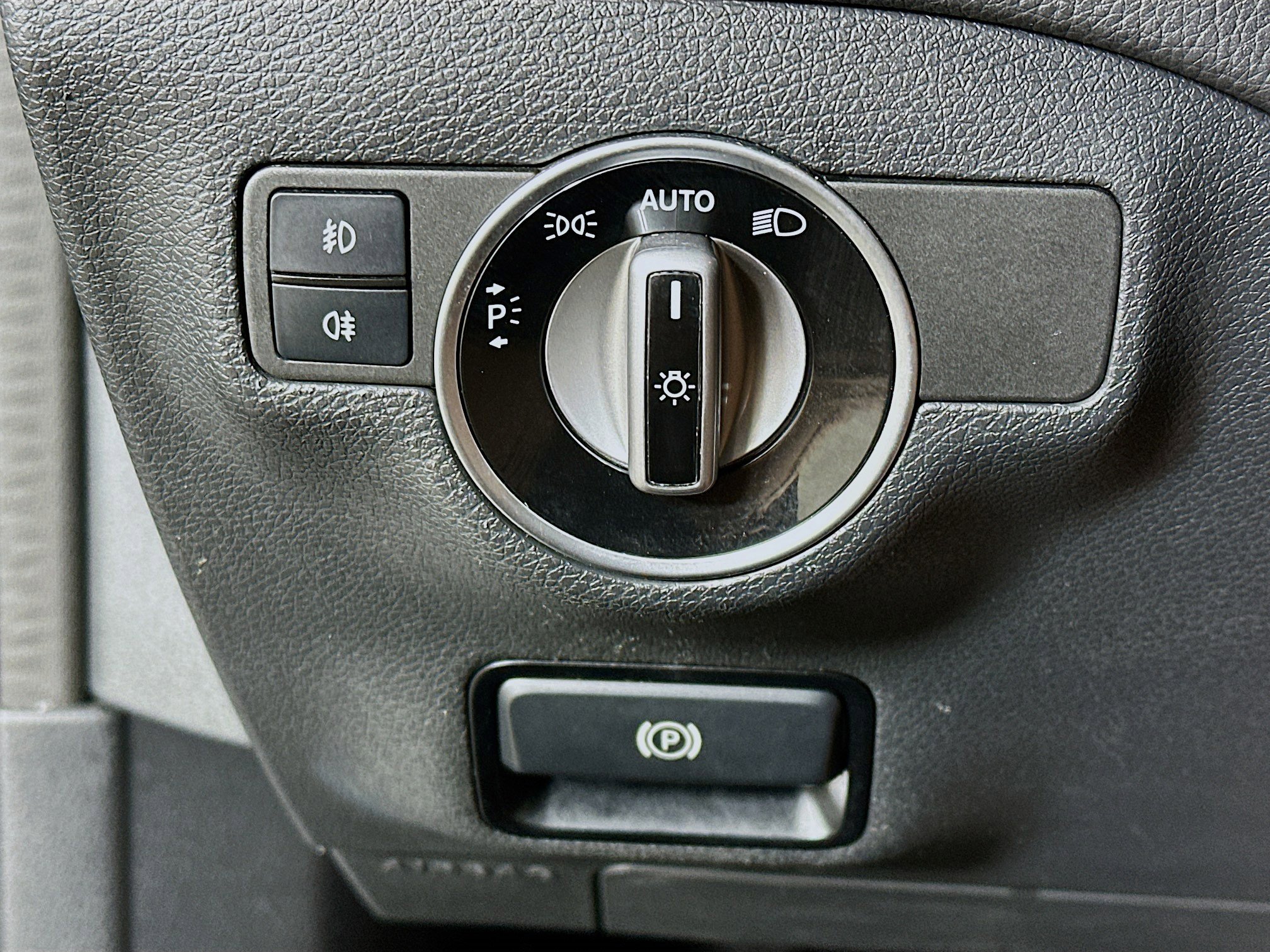 Used 2017 Mercedes-Benz GLA 250 4MATIC image 17