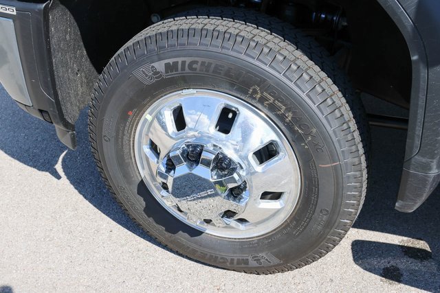 New 2026 GMC Sierra 3500 Denali w/ Technology Package image 6