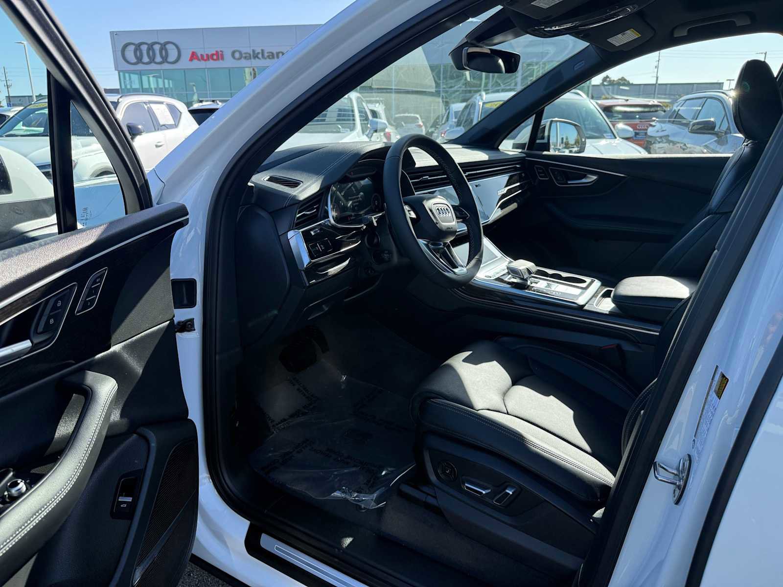 New 2025 Audi Q7 3.0T Prestige image 19