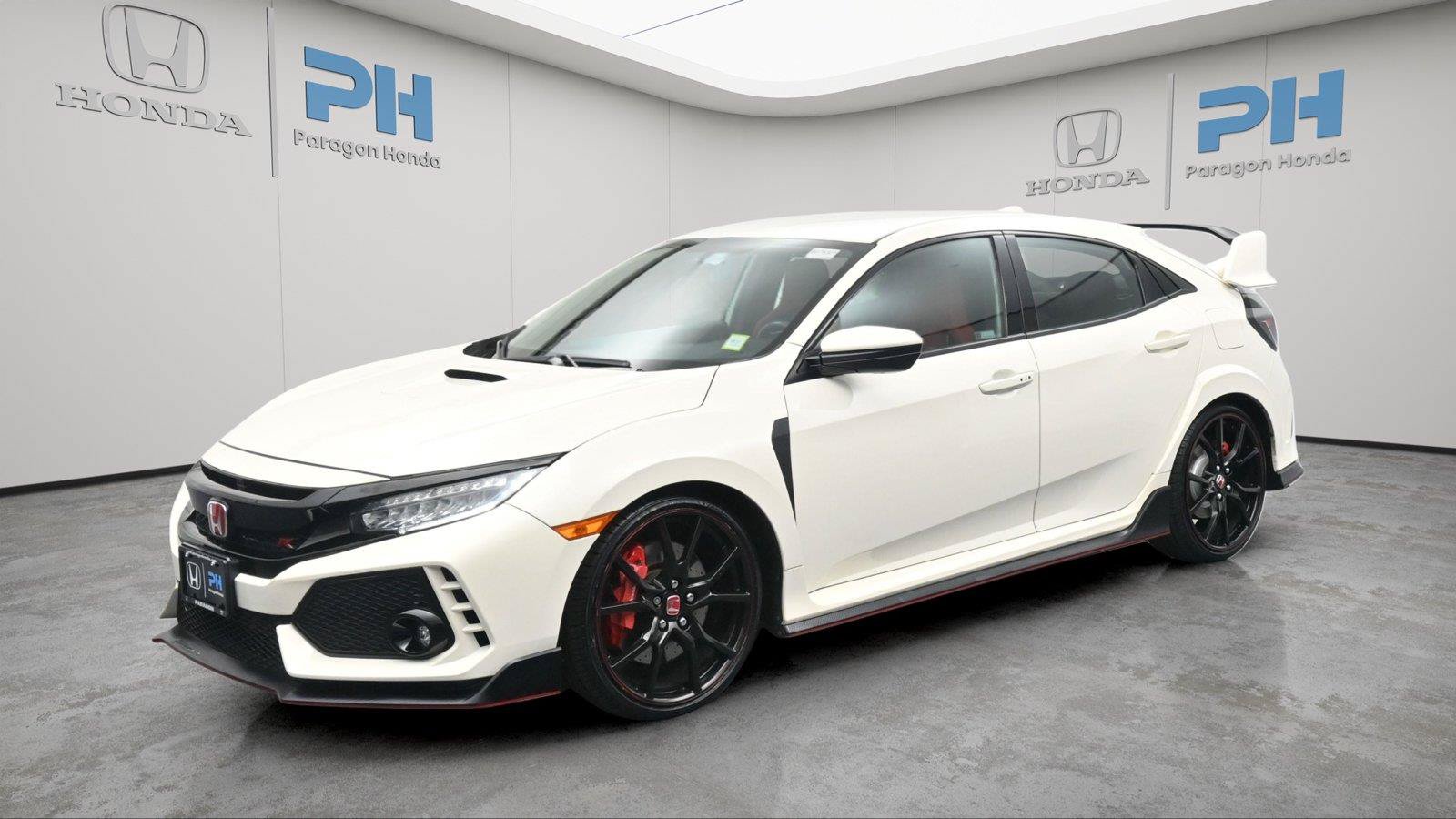 Certified 2018 Honda Civic Type R image 1