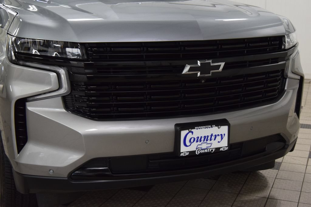 Used 2024 Chevrolet Tahoe RST w/ Luxury Package AWD/4WD image 13