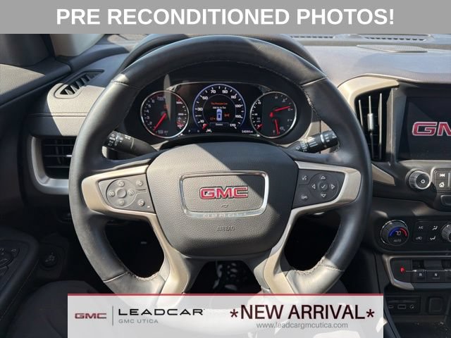 Used 2023 GMC Terrain Denali w/ Denali Premium Package AWD/4WD image 25