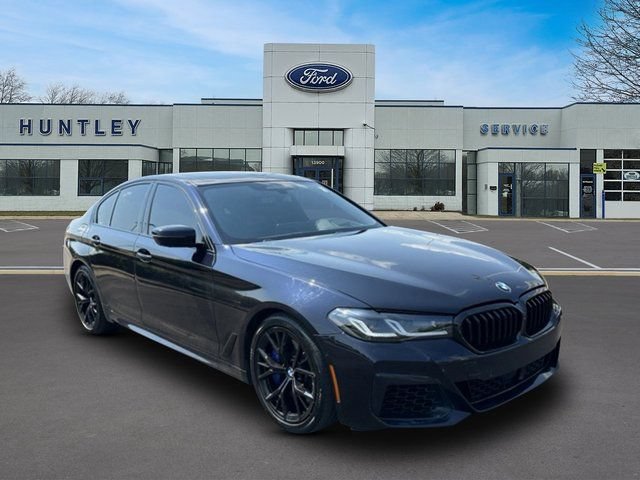 Used 2022 BMW M550i xDrive AWD/4WD image 3