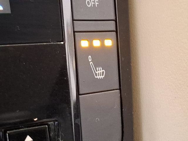 Certified 2019 INFINITI QX50 Luxe w/ Navigation Package image 26