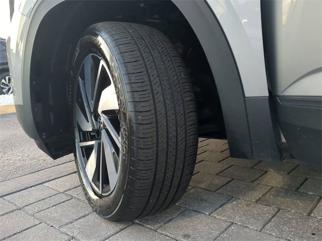 Certified 2024 Volkswagen Atlas SE image 36