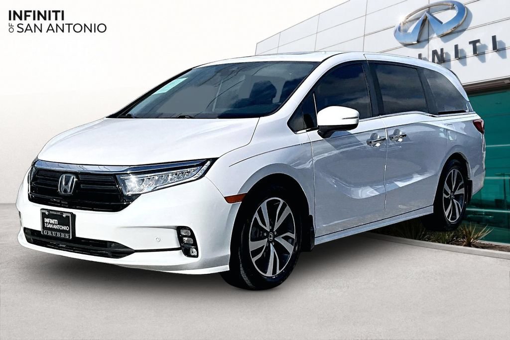 Used 2023 Honda Odyssey Touring image 14