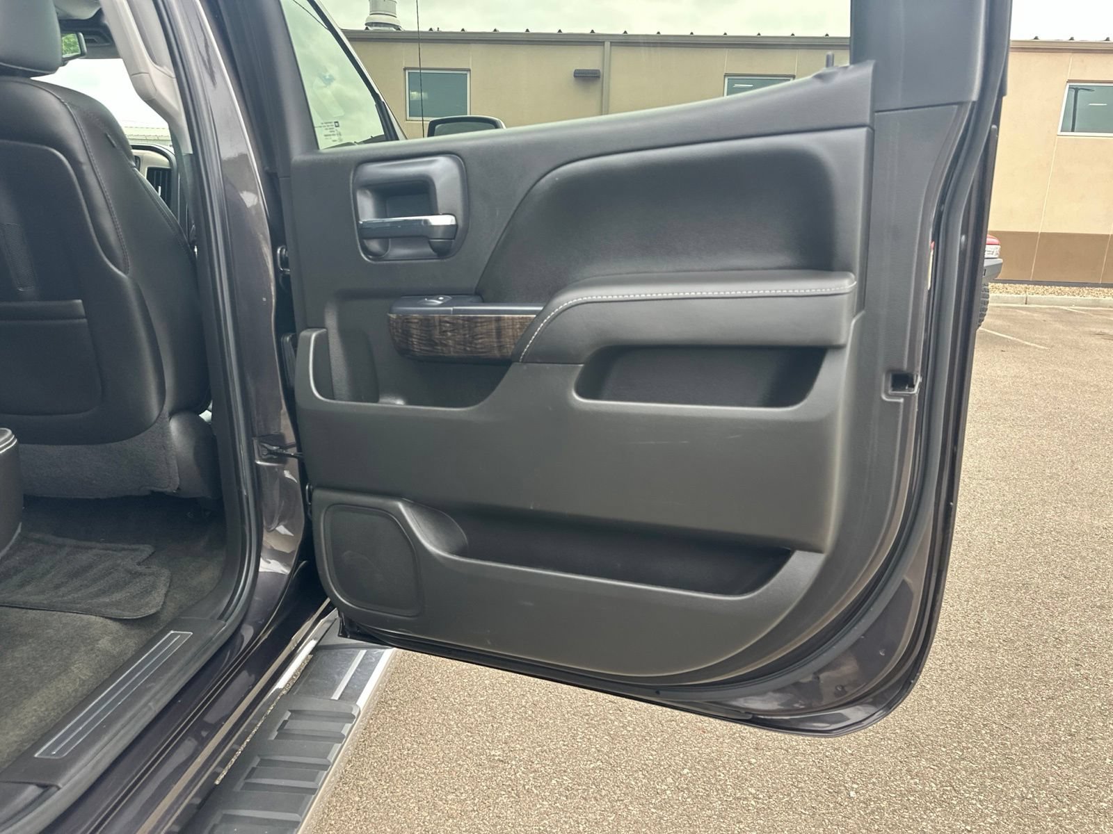 Used 2015 GMC Sierra 1500 Denali AWD/4WD image 33