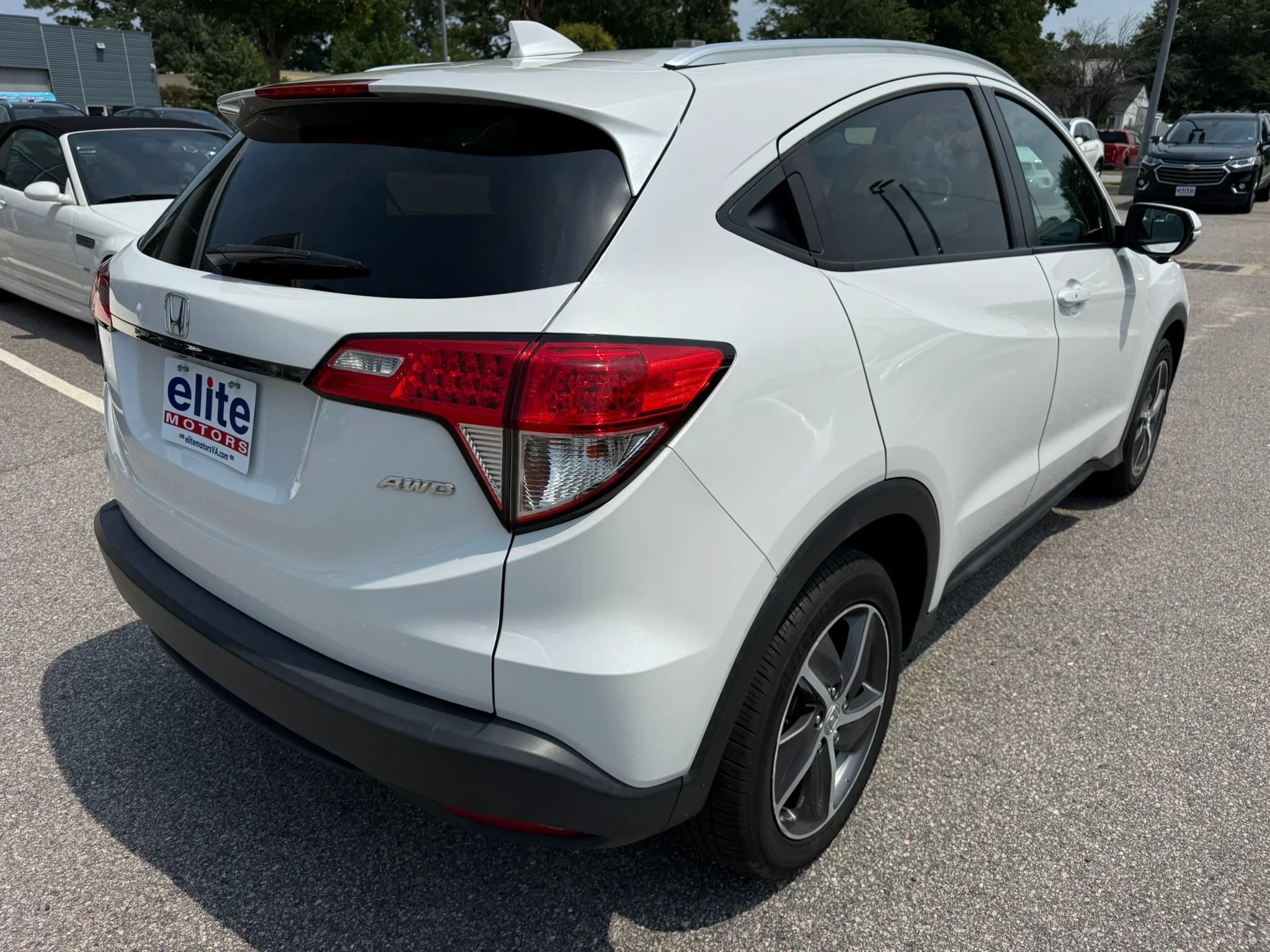 Used 2021 Honda HR-V EX image 7