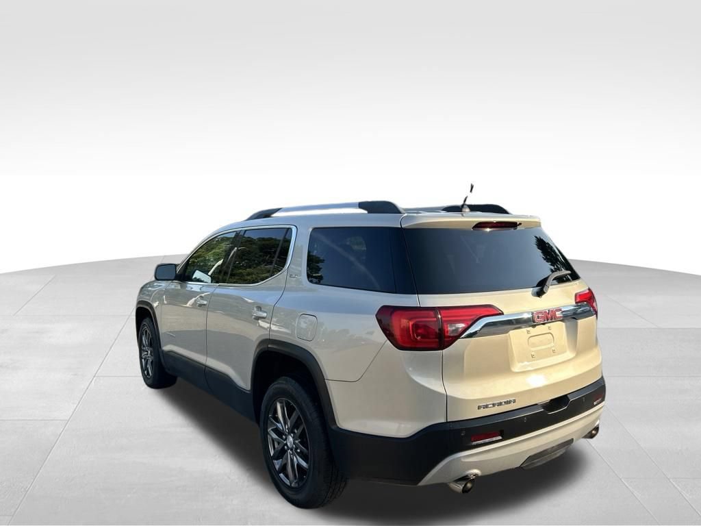 Used 2017 GMC Acadia SLT FWD image 3
