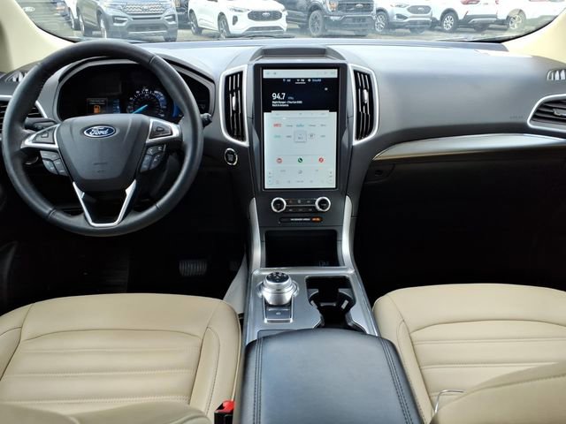 Used 2022 Ford Edge SEL w/ Convenience Package AWD/4WD image 10