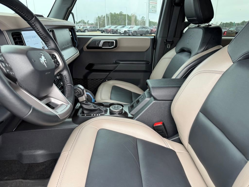 Used 2024 Ford Bronco Wildtrak image 9