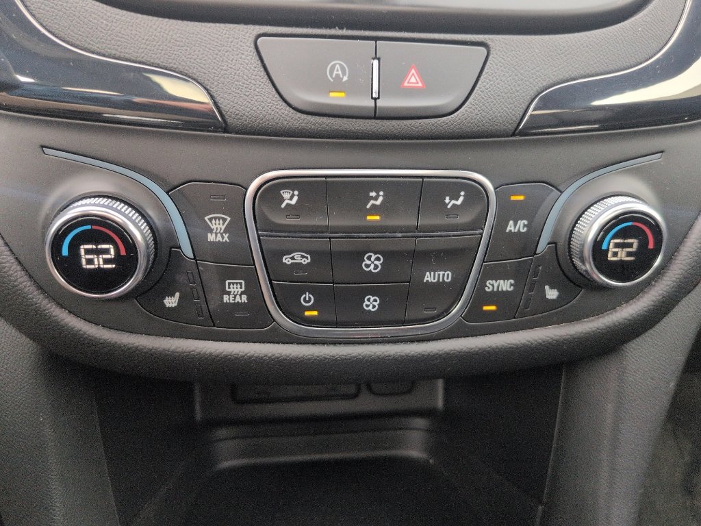 Used 2023 Chevrolet Equinox RS w/ RS Leather Package AWD/4WD image 11