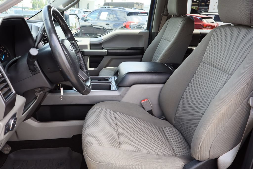 Used 2018 Ford F150 XLT w/ Equipment Group 302A Luxury AWD/4WD image 22