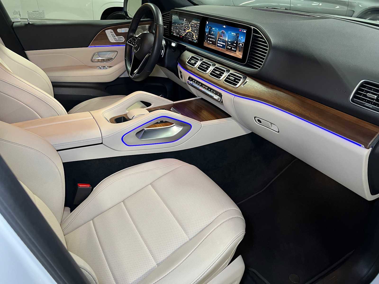 Used 2025 Mercedes-Benz GLE 450 4MATIC image 11