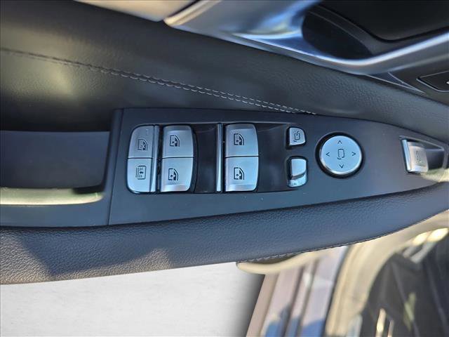 Used 2021 BMW X7 M50i w/ Cold Weather Package AWD/4WD image 27
