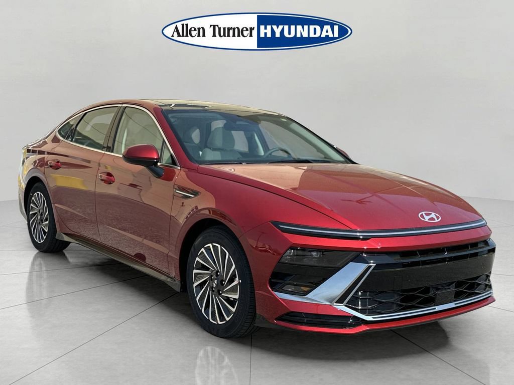 New 2026 Hyundai Sonata SEL FWD image 2