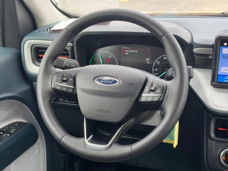 Used 2024 Ford Maverick XLT w/ XLT Luxury Package image 12