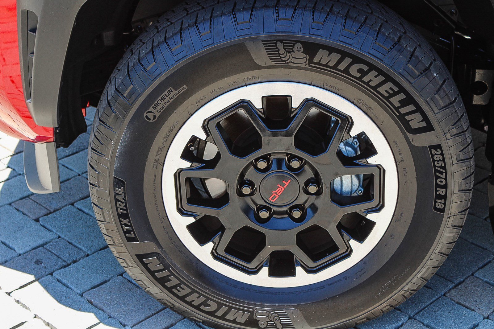 Certified 2026 Toyota 4Runner TRD Off-Road Premium AWD/4WD image 13