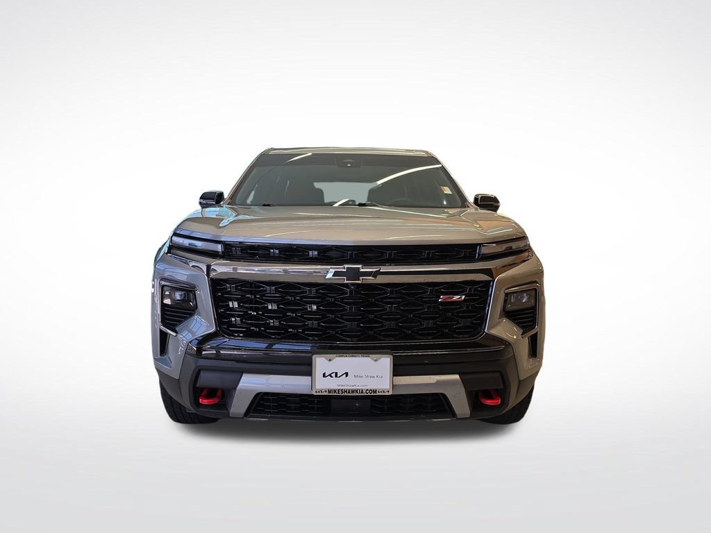Used 2024 Chevrolet Traverse Z71 AWD/4WD image 11