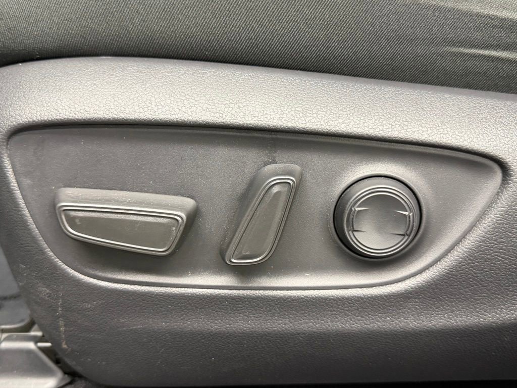 Certified 2025 Toyota RAV4 XLE w/ Convenience Package image 21
