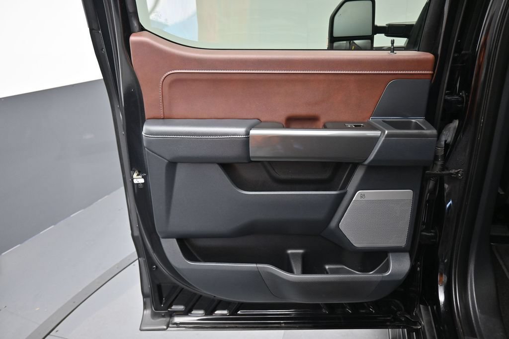 Used 2022 Ford F150 Lariat AWD/4WD image 34