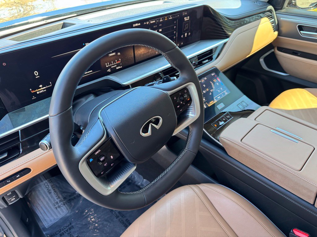 Certified 2026 INFINITI QX80 Luxe w/ Cargo Package AWD/4WD image 17