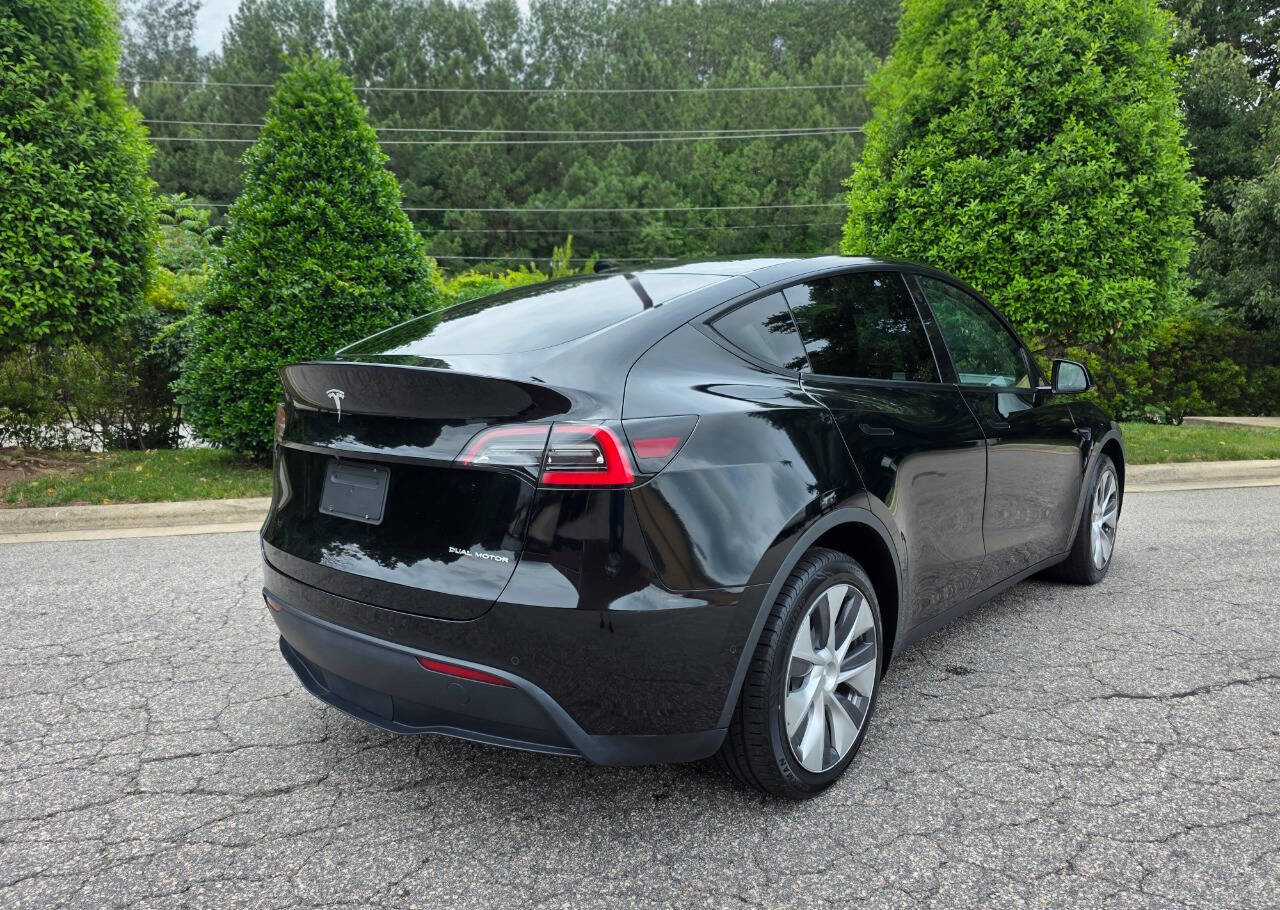 Used 2021 Tesla Model Y Long Range AWD/4WD image 5