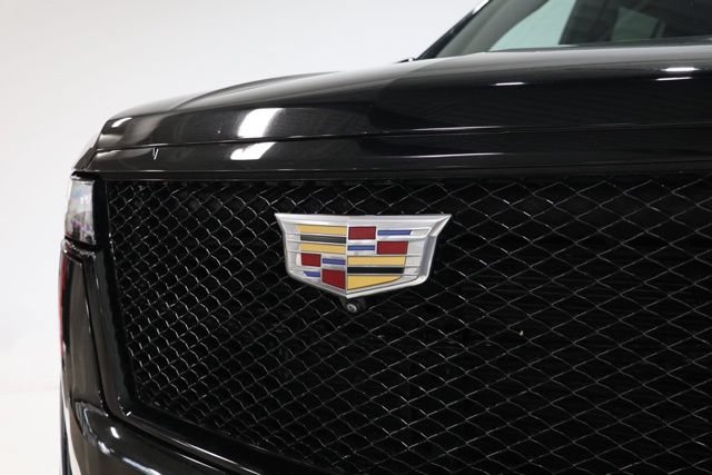 Used 2024 Cadillac Escalade ESV Sport AWD/4WD image 10