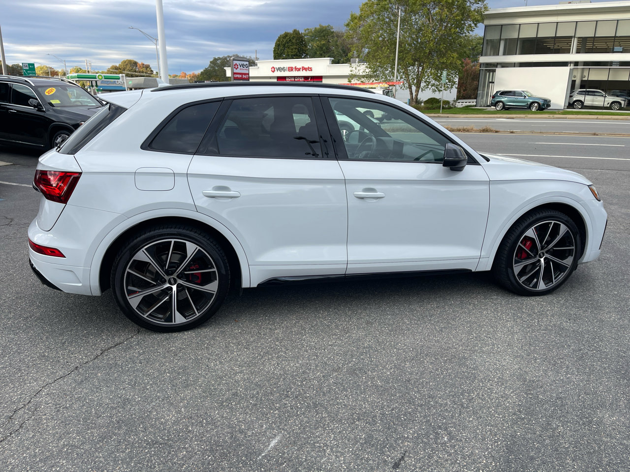 Used 2022 Audi SQ5 Premium Plus image 18