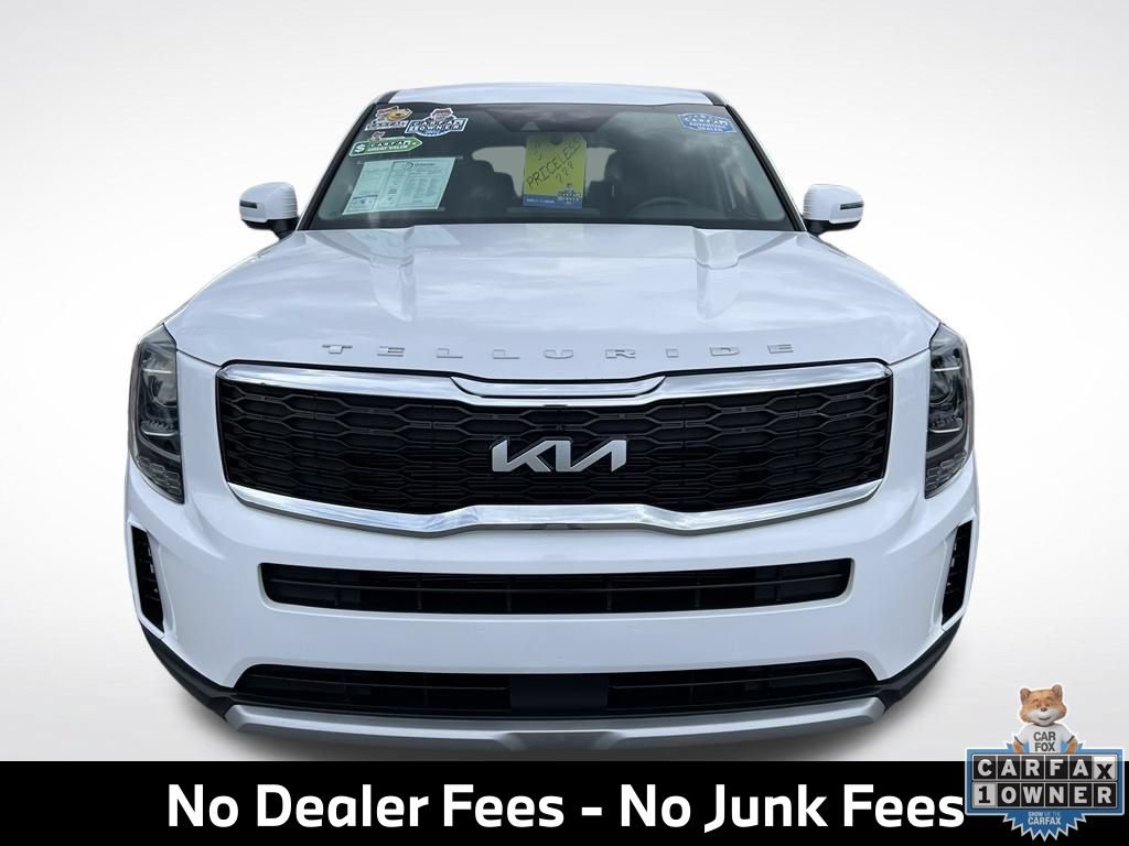 Used 2022 Kia Telluride LX AWD/4WD image 2